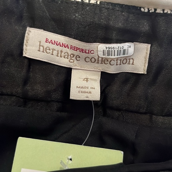 Banana Republic Black and White A-Line Mini Skirt - Picture 4 of 4